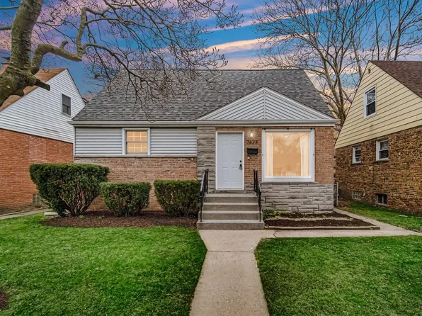 7623 Jarnecke Ave, Hammond, IN 46324