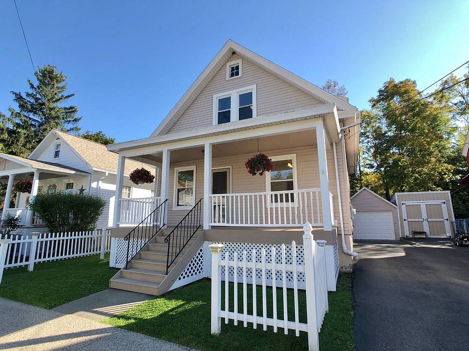 1st image of 37 Glenwood Blvd