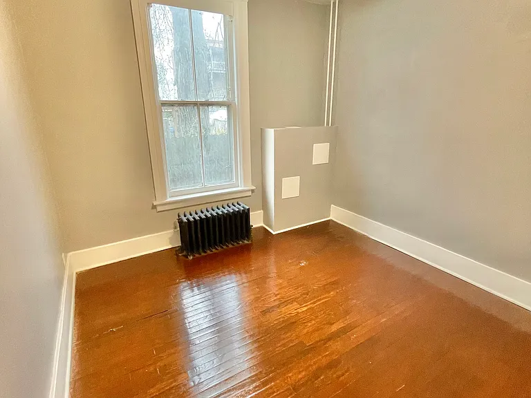 460 2nd Ave #1N — Photo 6