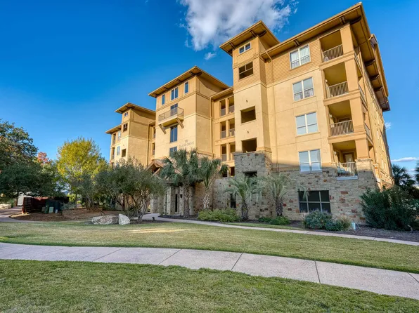 98 Island Drive #41, Horseshoe Bay, TX 78657