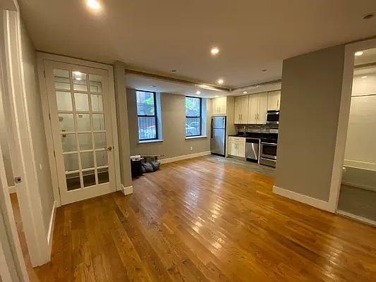 4th image of 238 W 146th St #Aa