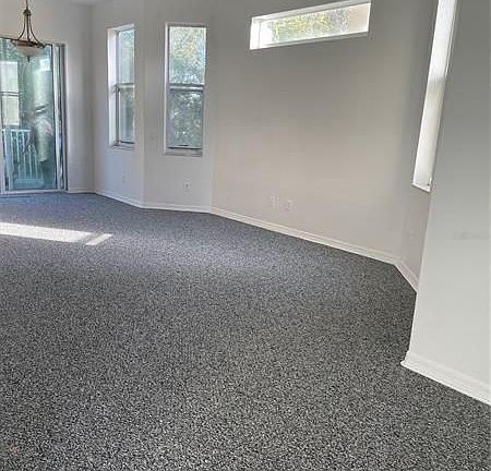 5th image of 433 Bayou Village Dr