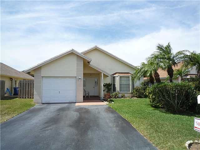 1st image of 4483 NW 99th Ave