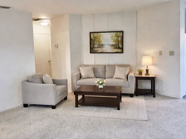 8836 N El Dorado St #8840, Stockton, CA 95210