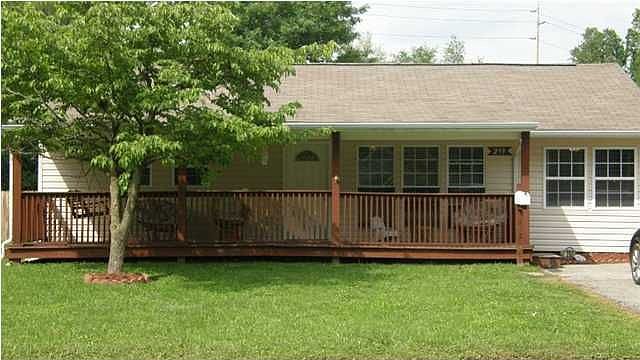 1st image of 293 Granvil Dr