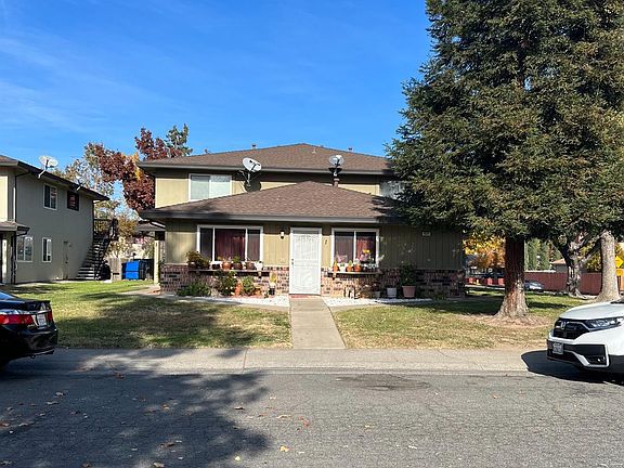 2nd image of 4621 Greenholme Dr APT 4