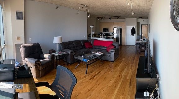 2nd image of 1845 S Michigan Ave Unit 1809