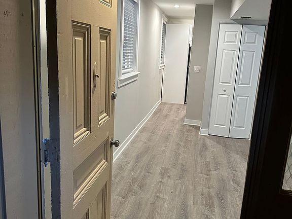 3rd image of 3037 N Southport Ave #0