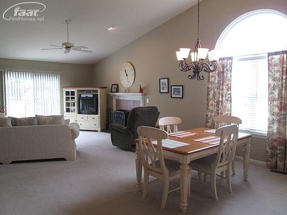 3rd image of 11181 Strathmore Ct #1