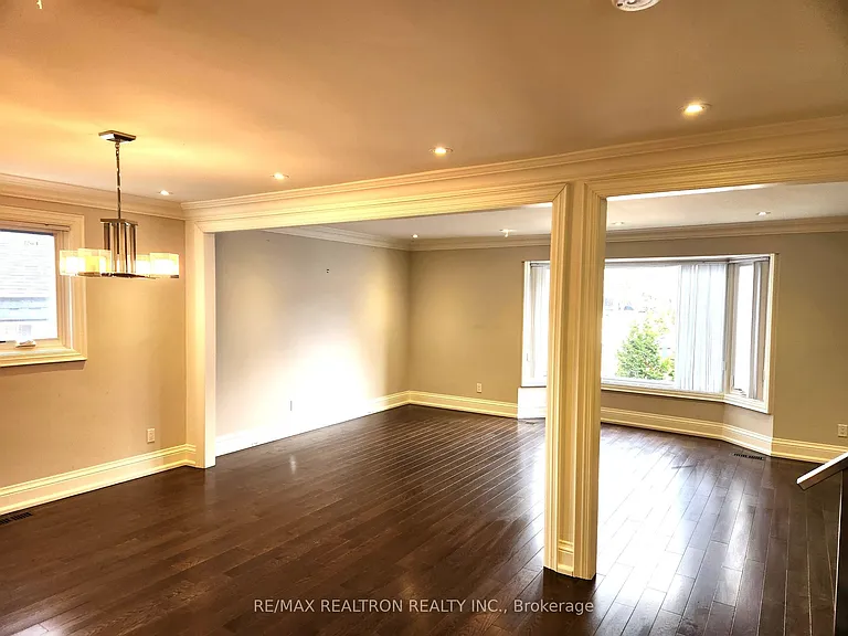 207 Bayview Fairways Dr — Photo 9