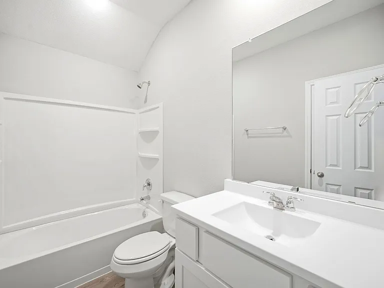 815 Jefferson Ave — Photo 35