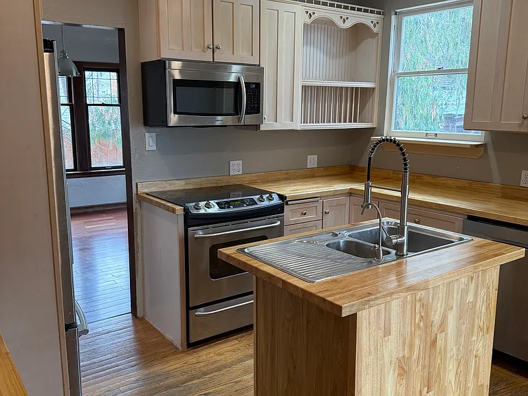 800 Yakima St — Photo 25