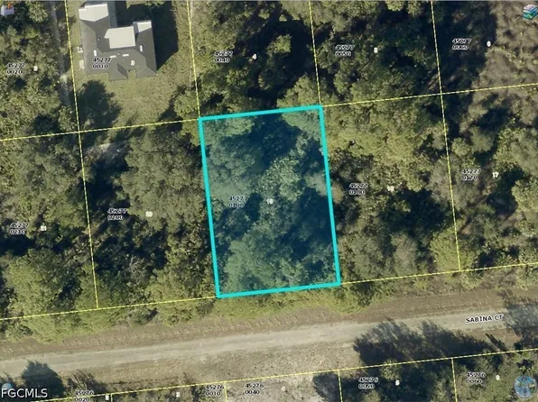 666 Sabina Ct, Lehigh Acres, FL 33972