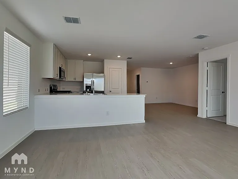 1836 Javelina St — Photo 3