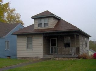 145 Hillcrest Rd, Weirton, WV 26062