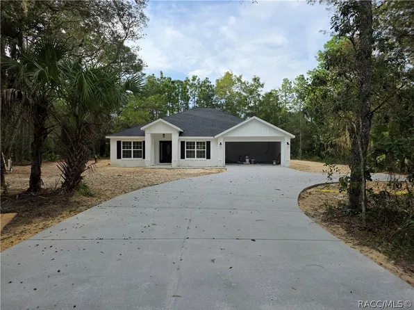 10487 W Dunnellon Rd, Crystal River, FL 34428