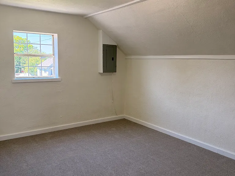 1313 Strawn Ave #2 — Photo 7