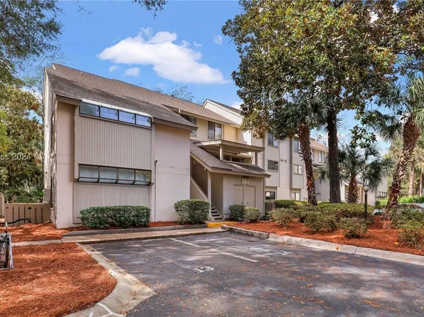 36 Deallyon Ave APT 16, Hilton Head Island, SC 29928