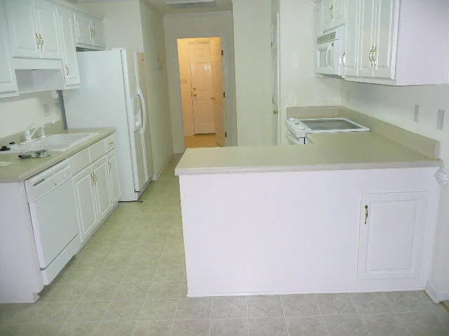 420 Burgamy Rdg — Photo 4