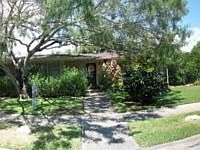 1st image of 422 Williamson Pl