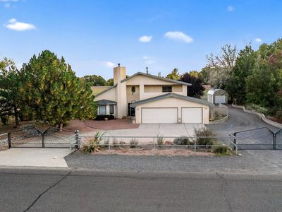 2608 Garner Rd SW, Albuquerque, NM, 87105