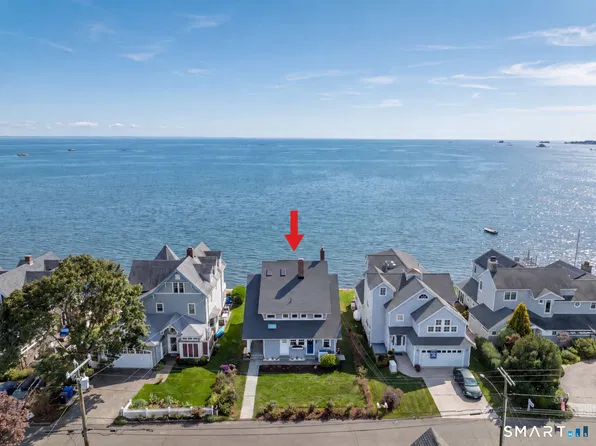 21 Island View Avenue, Branford, CT 06405