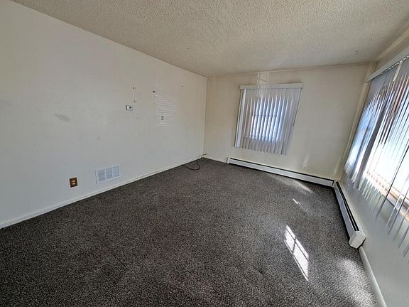 2nd image of 319 N 8th Ave