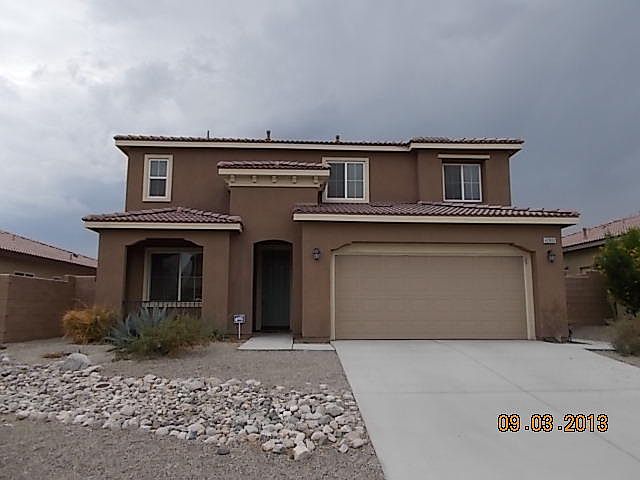 1st image of 62833 N Crescent Dr