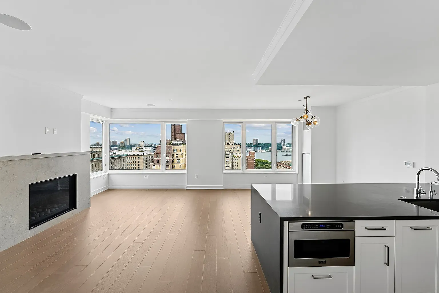 222 West 80th Street — Photo 2