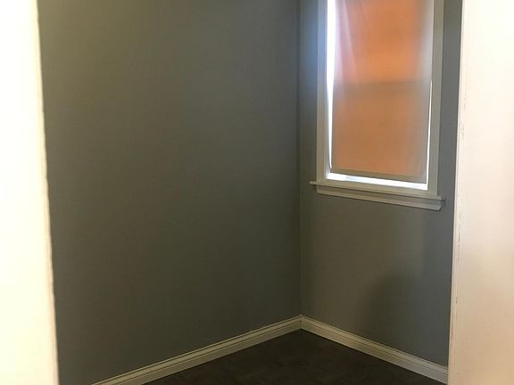 2nd image of 1105 Harlem Ave #1