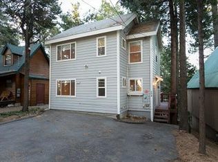 631 Victoria Ct, Lake Arrowhead, CA 92352