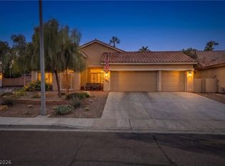 2525 Vera Cruz Cir, Henderson, NV 89074