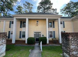 3600 Chateau Dr #I220, Columbia, SC 29204