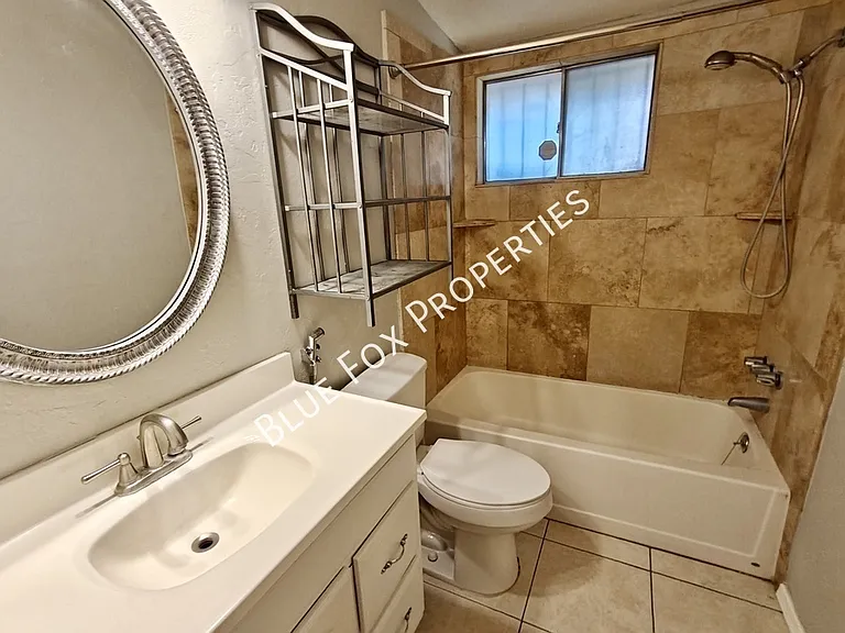 5901 N Oracle Rd #18 — Photo 15