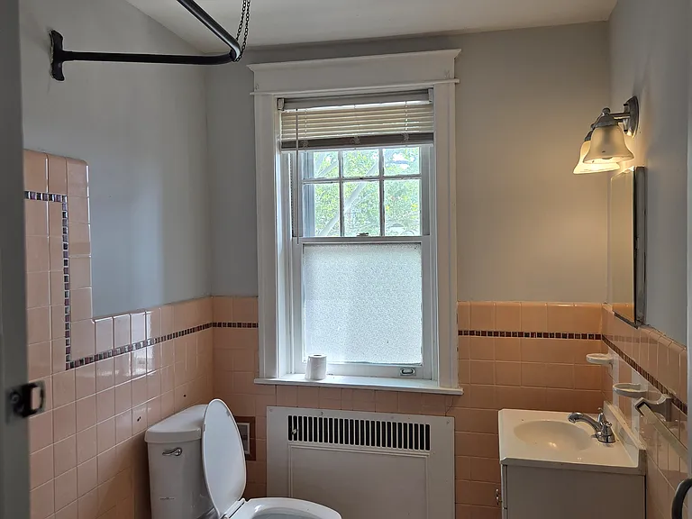 1109 Anchor St — Photo 11