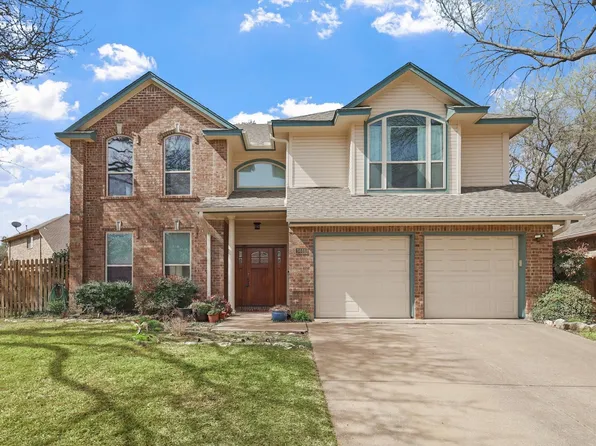 3441 Paint Brush Ln, Bedford, TX 76021