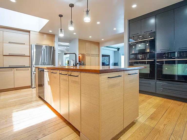 71 Toussin Ave — Photo 5