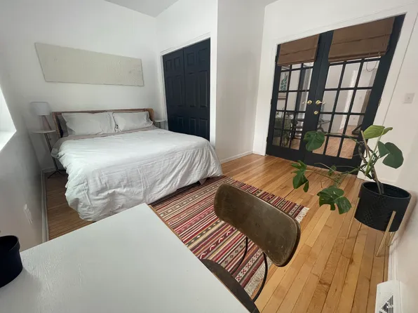 1319 6th St NE, Minneapolis, MN 55413