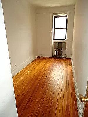 3rd image of 304 W 109th St APT 2A