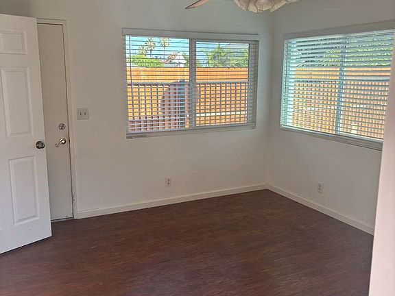 3rd image of 2447 Grove Ave #2447