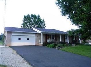 5251 Broadview St NE, Louisville, OH 44641