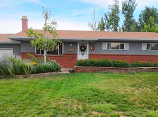 69 Macnaughton Rd, Pueblo, CO 81001