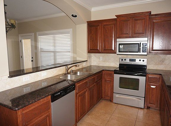 5th image of 4246 Lexington Pl