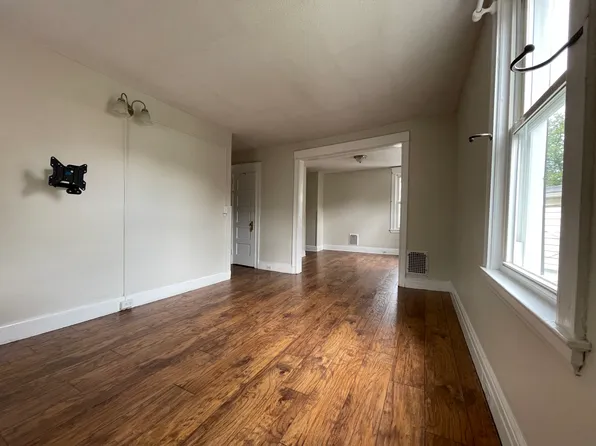 710 Dellwood St #2, Bethlehem, PA 18018
