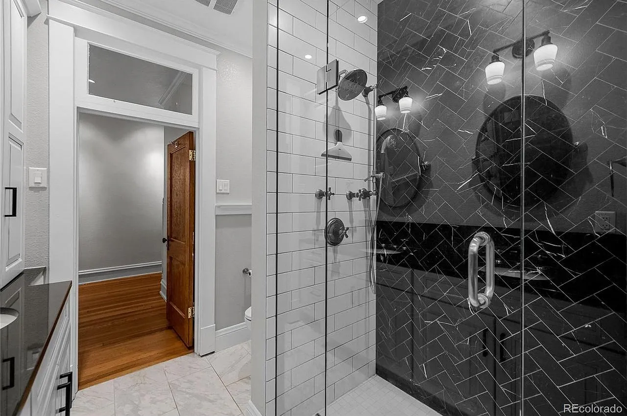3 bed, 1772 sqft, $3,375 — Photo 3