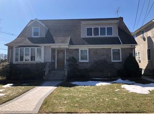 22 Prescott Ave, Staten Island, NY 10306