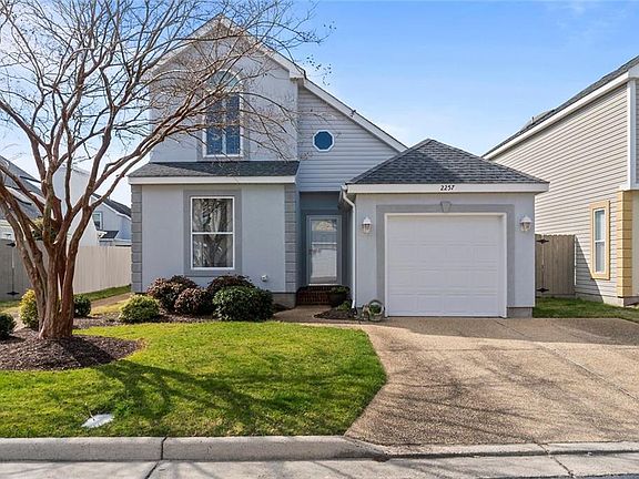 2nd image of 2257 Cape Arbor Dr