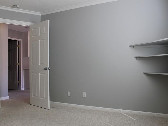 3rd image of 3117 Cedar Ct