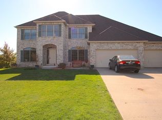 8934 177th St W, Lakeville, MN 55044