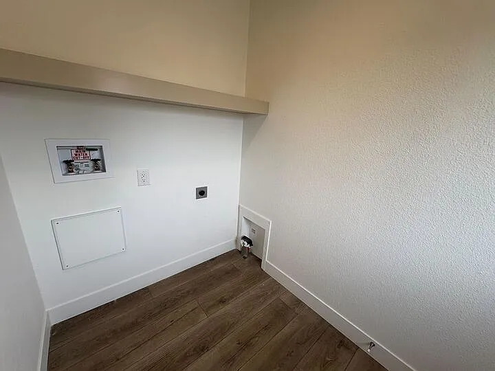 2060 N Center St #38 — Photo 18